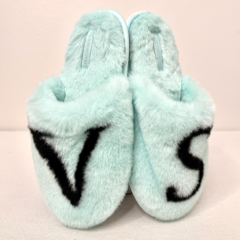 Victoria's Secret Closed-Toe Faux Fur Slippers Mint Green Size Small 5/6 - Picture 7 of 7